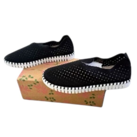 ILSE Jacobsen Hornbaek Tulip 139 Perforated Black Slip-On Shoes EU 39 US 8.5-9 - Picture 1 of 10